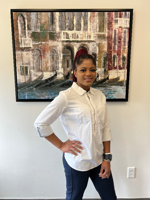 BYANKA SMITH — Mobile Notary in Pittsburgh, PA