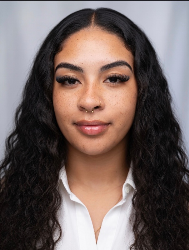 Adriana Rodriguez — Mobile Notary in Miramar, FL