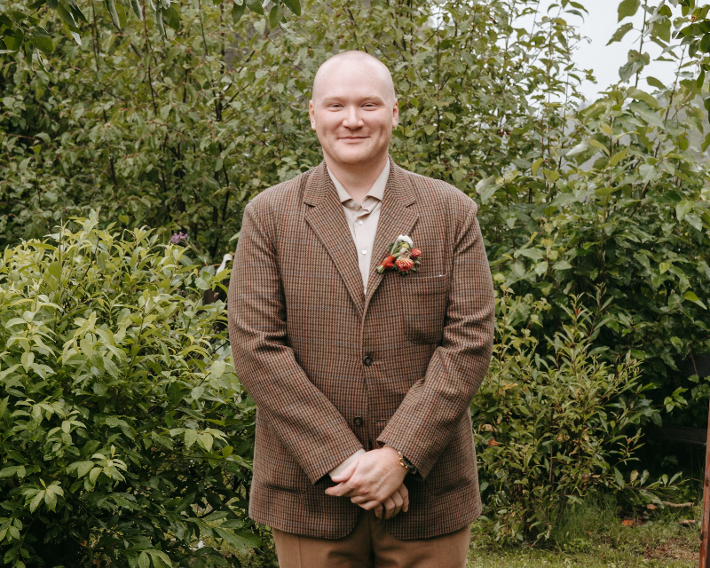 Devin Rundle — Mobile Notary in Seattle, WA