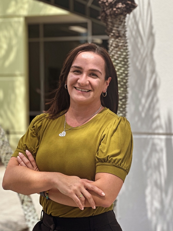 Claudia Fernandez — Mobile Notary in Fort Myers, FL
