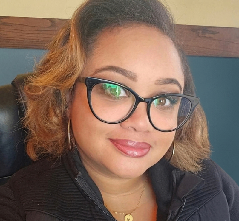 Robyn Williams — Mobile Notary in Pleasant Prairie, WI