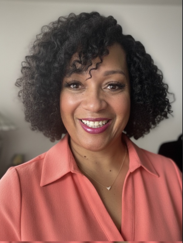 Yvette Jones — Mobile Notary in Oak Brook, IL