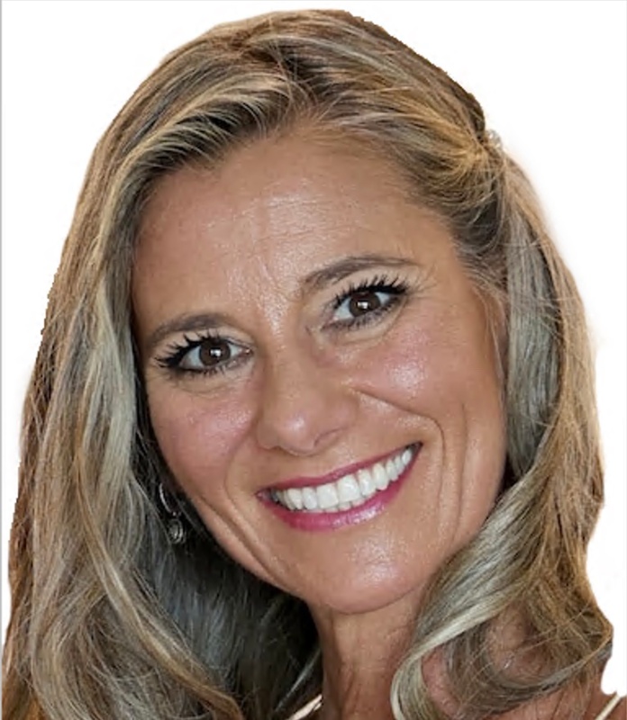 Liliana Lois — Mobile Notary in Dripping Springs, TX