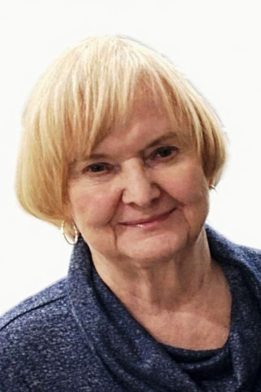 Linda Burt — Mobile Notary in Star, ID