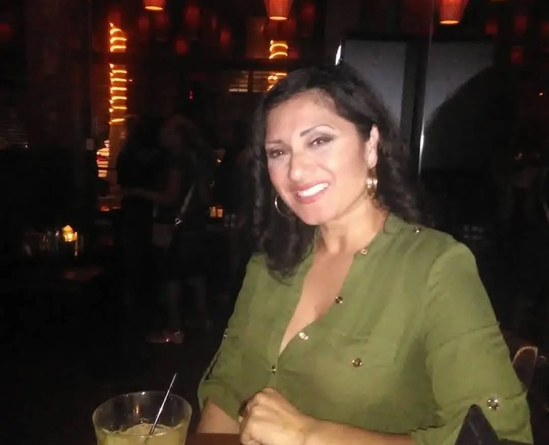 Davina Gonzales — Mobile Notary in Jacksonville, FL