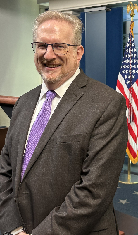 Nathan Maenle — Mobile Notary in Washington, DC