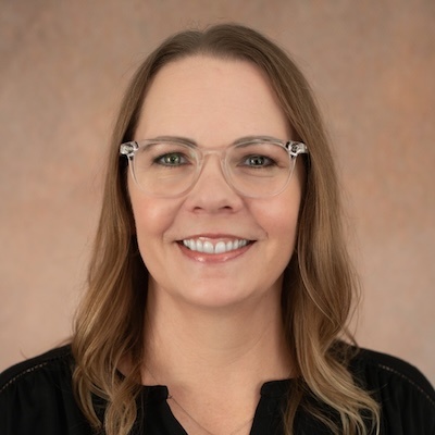 Jen Clark — Mobile Notary in Los Angeles, CA