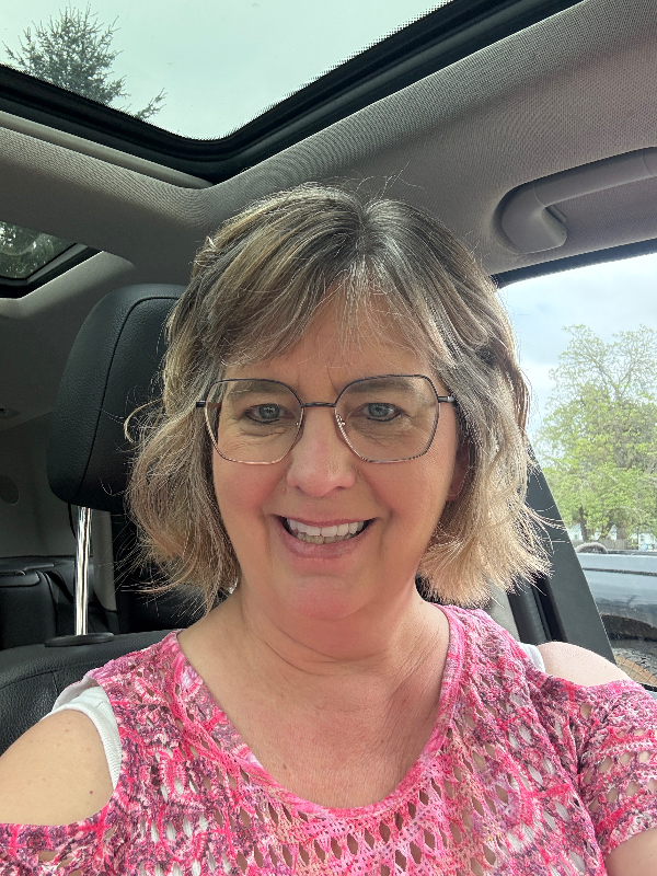 Julia Murphy — Mobile Notary in Lebanon, OR