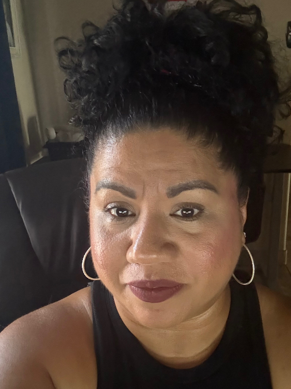 Leslie Liriano — Mobile Notary in Phoenix, AZ
