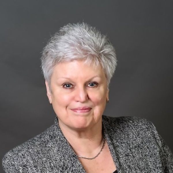 Kathy Cruz — Mobile Notary in Rancho Cordova, CA