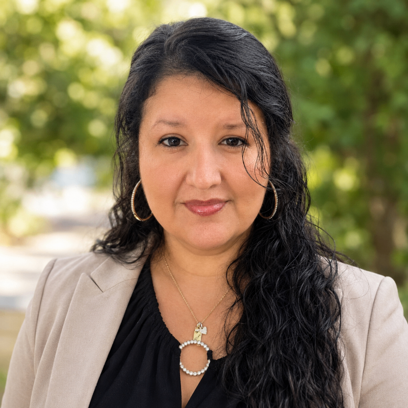 Mayda Goll — Mobile Notary in Roy, WA
