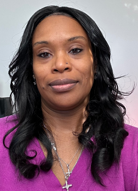 TaMeca Mines — Mobile Notary in Cincinnati, OH