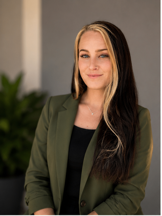 Breanna Portanova — Mobile Notary in Caliente, CA