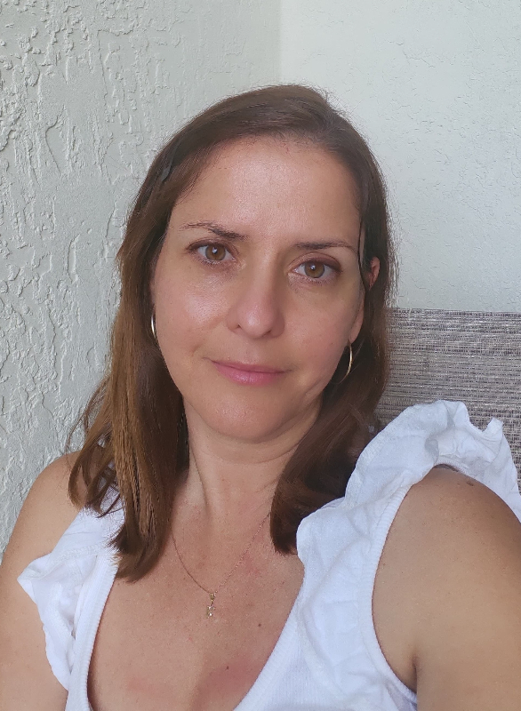 Keila Gonzalez — Mobile Notary in Miami, FL