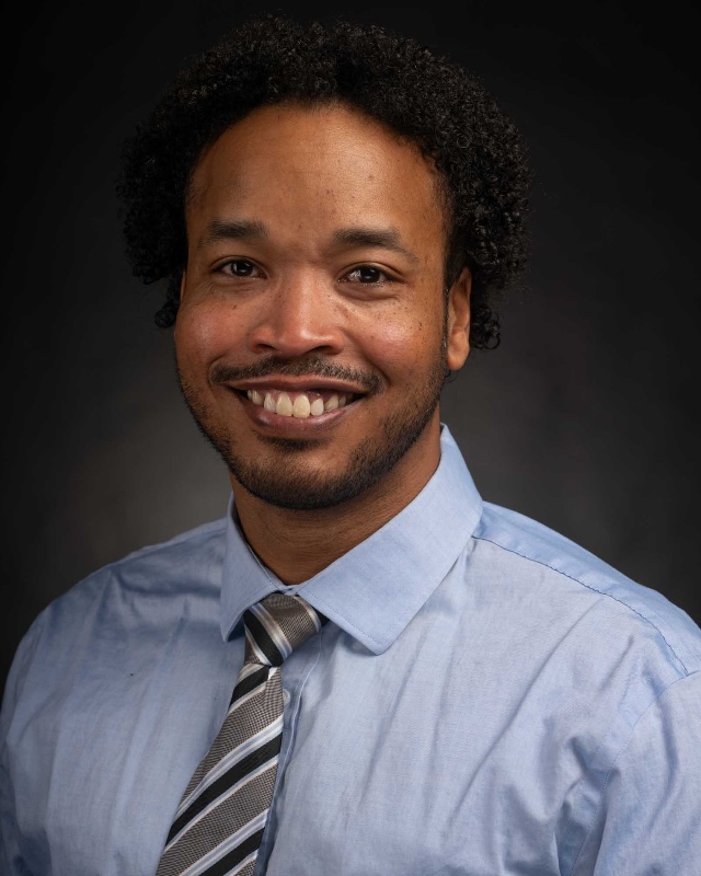 Lamont Oakley — Mobile Notary in Van Nuys, CA