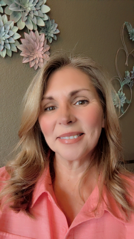 Kimberly Revia — Mobile Notary in Lufkin, TX