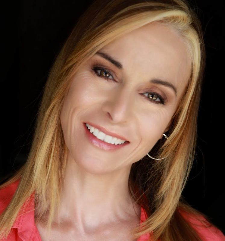 Candice Russell-Vermilyea — Mobile Notary in Monument, CO