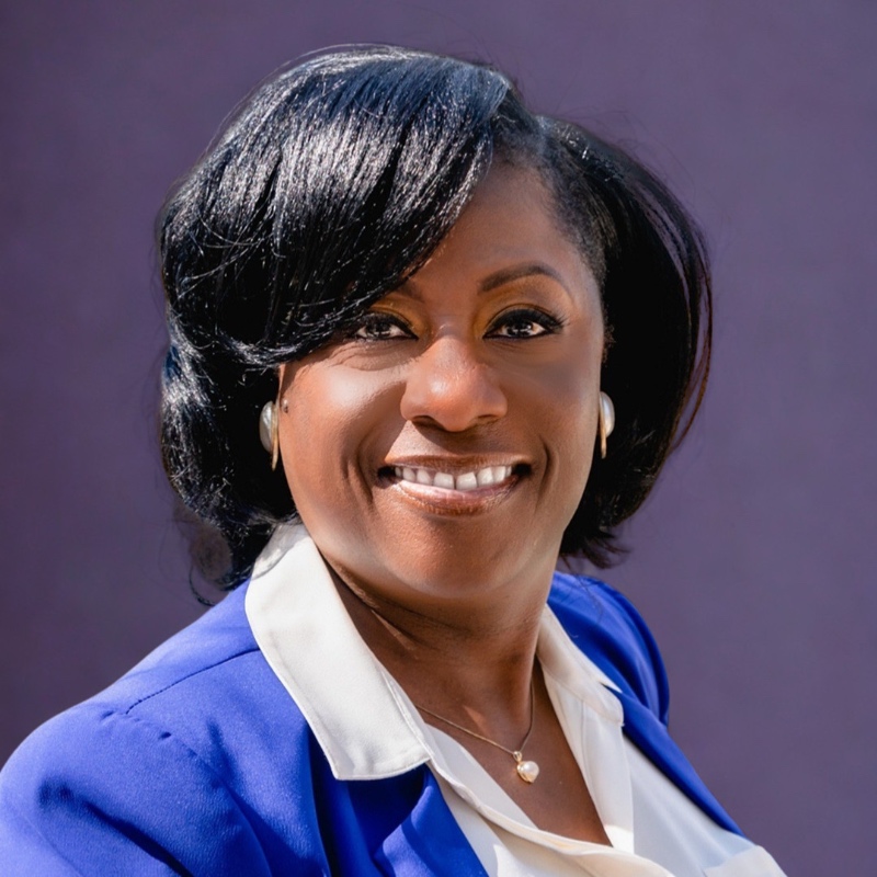 Lynda Edwards — Mobile Notary in Pittsburg, CA