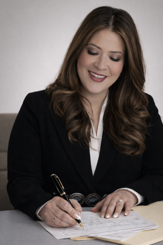 Meily Contreras — Mobile Notary in Tucson, AZ