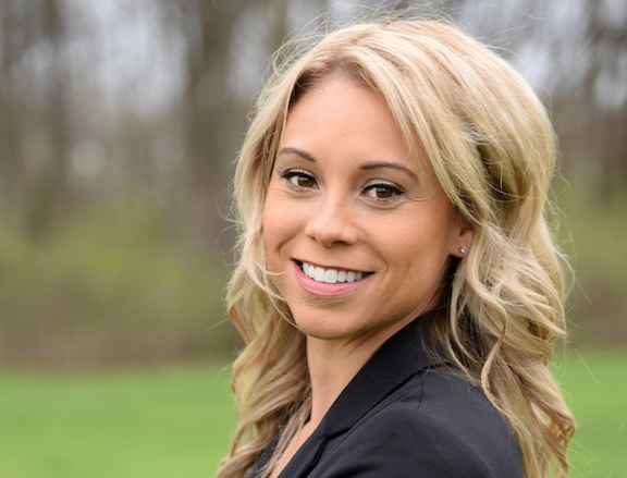 Stephanie Leannah — Mobile Notary in Aurora, IL