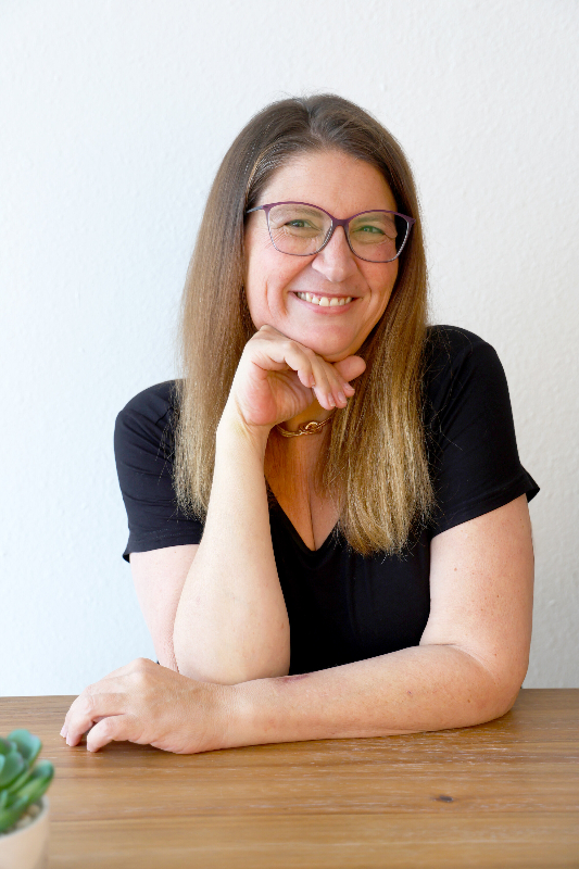 Samantha Mineo — Mobile Notary in Tacoma, WA