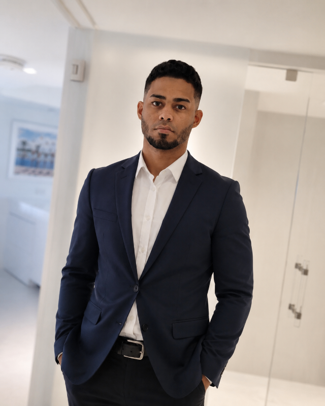 Yasmany Morales La Rosa — Mobile Notary in West Palm Beach, FL