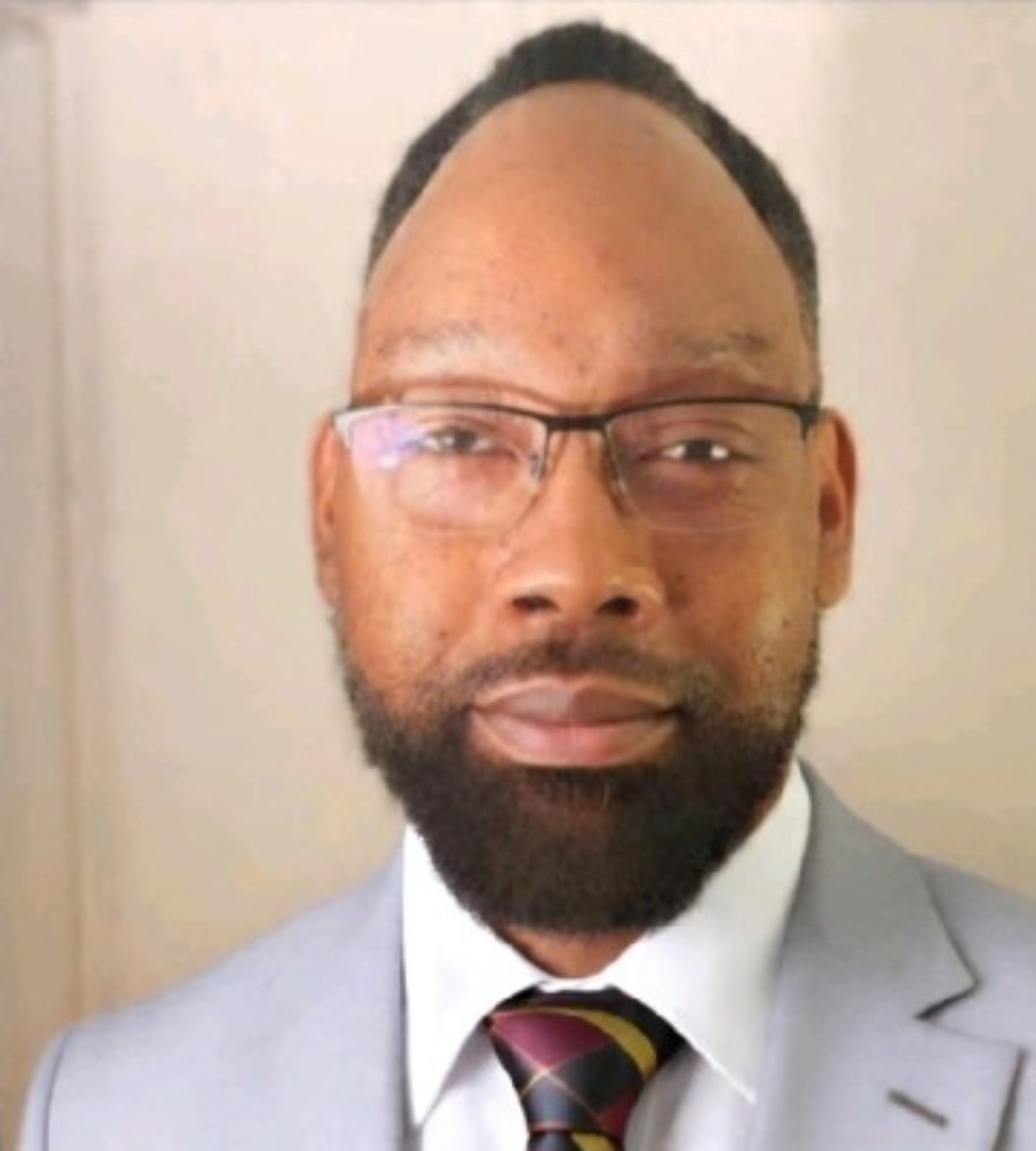 Charles Matthews — Mobile Notary in Renton, WA