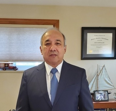 Atilio Calderón