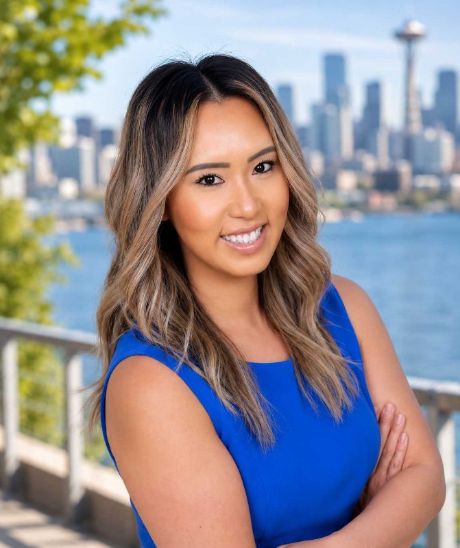 Julie Nouanemany — Mobile Notary in Seattle, WA